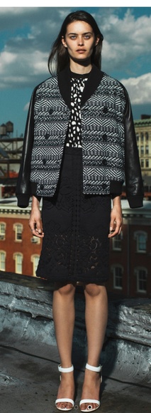 SEA NEW YORK PENCIL EYELED LACE SKIRT SIZE 4 - Picture 4 of 9